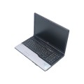 Fujitsu LifeBook E752 Góra