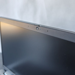 Laptop Dell Latitude 5330 i7 2.7 1265U 16GB RAM 256SSD 1920x1080