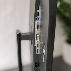 DELL P2421 USB HUB HDMI VGA DP DVI 24" IPS 1920 x 1200